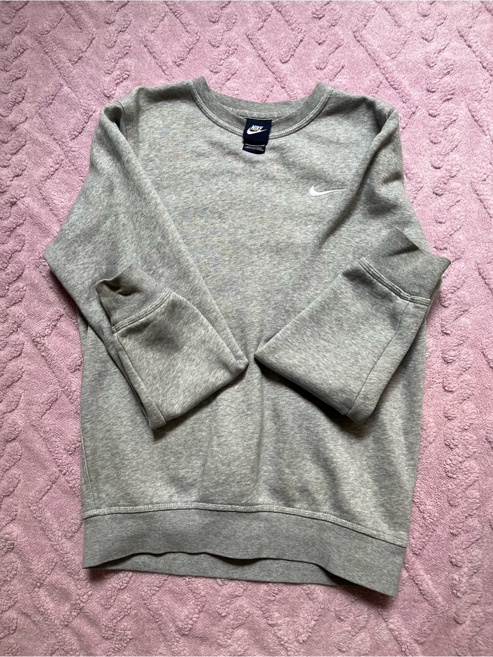 Nike Women's Light Gray Crewneck Sweatshirt
